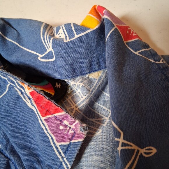 Vintage 1990s Hobie Cat Sailboat Shirt M Blue Rainbow Sail Sailing Beach Party - Picture 14 of 16